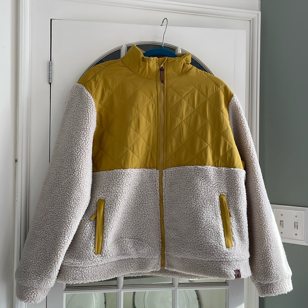 Liv Outdoor Jacket / Coat